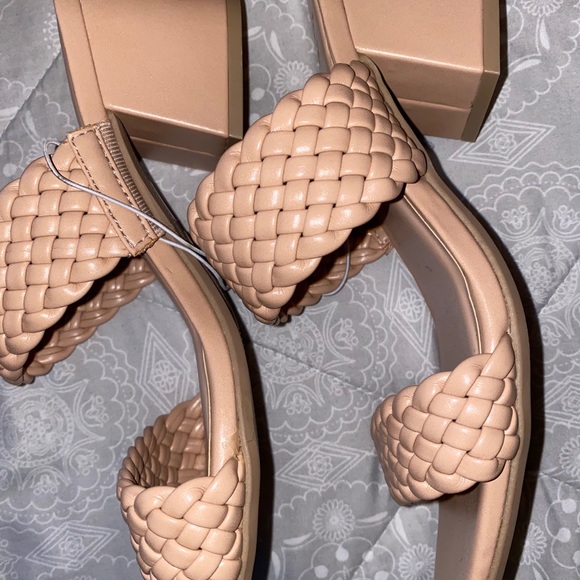 SOLD - Picture 5 of 9